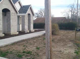 808 Cherry St S, Mena, AR 71953