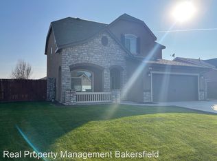 5507 Twinkle Ln, Bakersfield, CA 93313