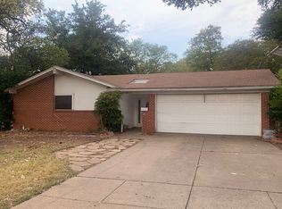 1620 Pamela Ln, Fort Worth, TX 76112