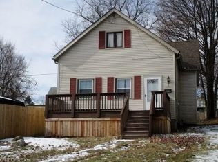 464 State Line, Masury, OH 44438