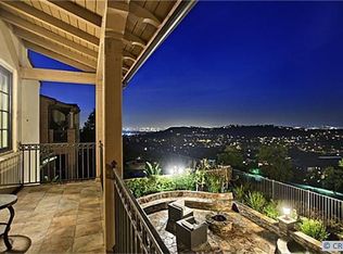 35 Woods Trl, Irvine, CA 92603