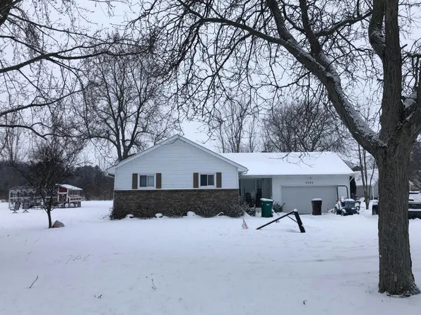 2042 Holt Rd, Williamston, MI 48895