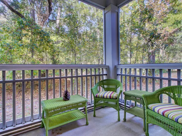 400 Bucksley Ln Unit 107, Daniel Island, SC 29492