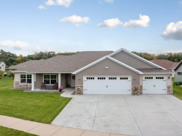 617 Pebble Creek Dr, Saint Cloud, MN 56303