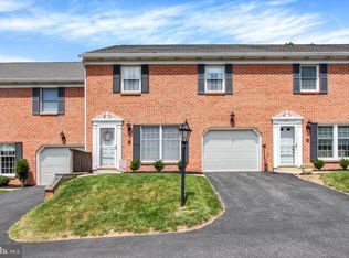 1697 Wyntre Brooke Dr, York, PA 17403