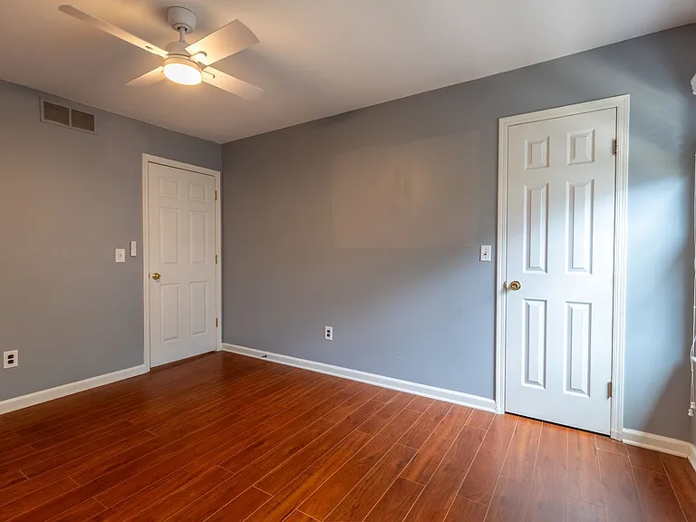 183 Durham Ave — Photo 19
