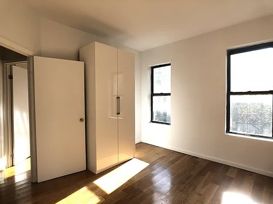 Rented by Bohemia Realty Group | media 4