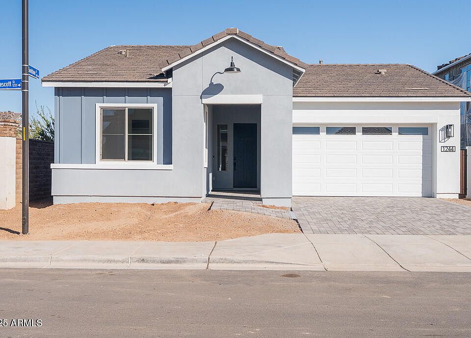 1st image of 1244 E PRESCOTT Street