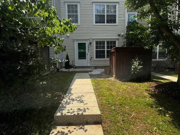 18997 Highstream Dr #834, Germantown, MD 20874