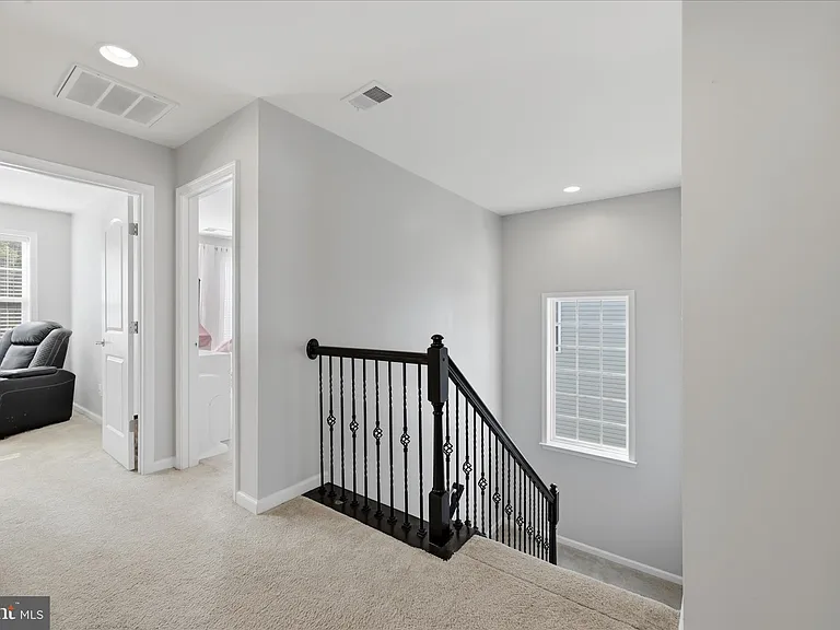 31 Orchid Ln — Photo 23