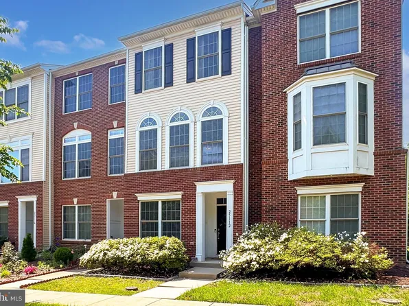 25112 Neptune Ter, Chantilly, VA 20152