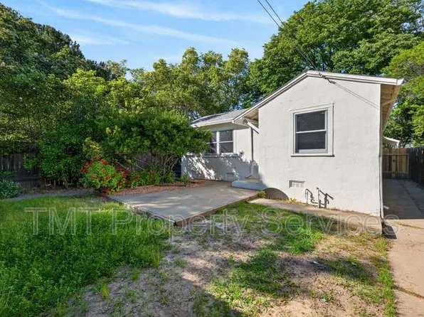 3124 B St, Sacramento, CA 95816