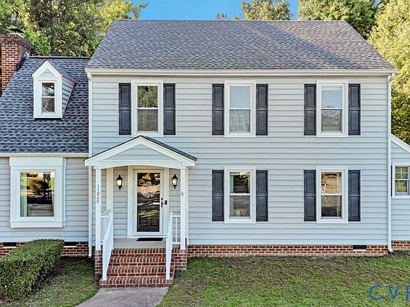 2nd image of 11060 Forest Trace Way