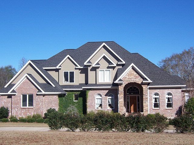 1st image of 320 Bocage Dr