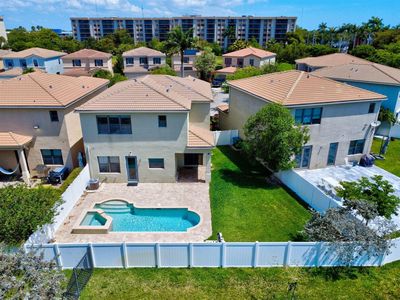 972 NE 193rd Ter, Miami, FL, 33179