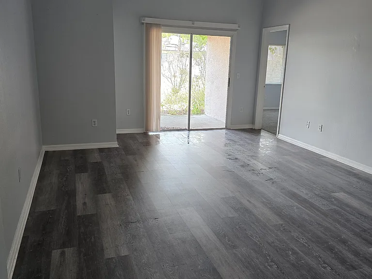 3126 Pine Top Dr — Photo 4