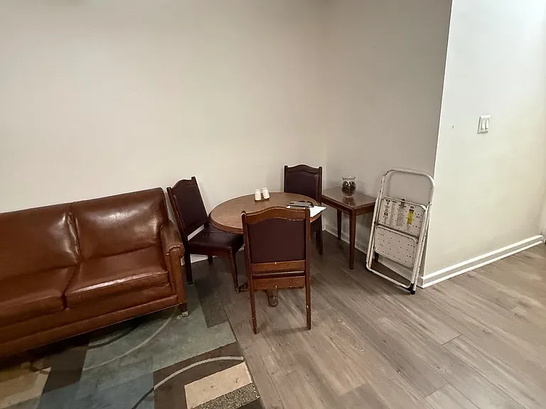 2141 I St NW — Photo 11