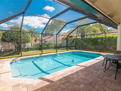 5719 NW 109th Ln, Coral Springs, FL, 33076