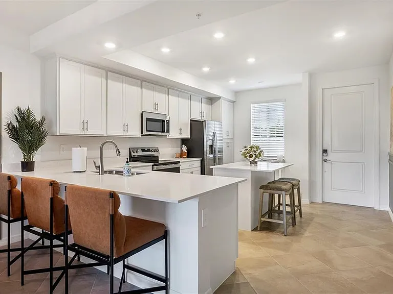 12320 Wellen Golf St #105 — Photo 4