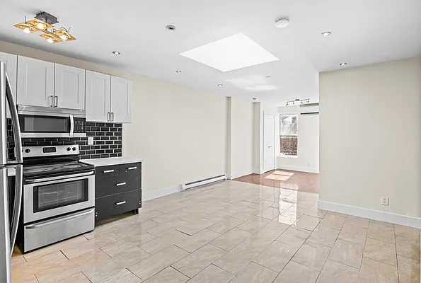 Rented by Compass | media 2