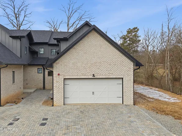 637 October Glory Ln, Knoxville, TN 37934