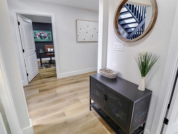 3rd image of 6095 Buckeye Court #c