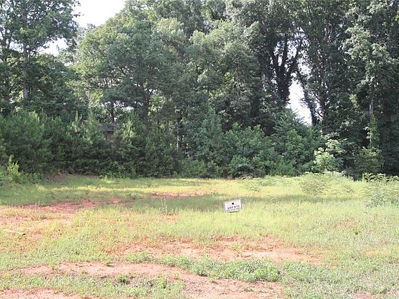 4th image of 908 Valley Creek Dr Lot 9