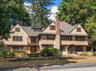 9-11 Hampden St, Wellesley, MA 02482