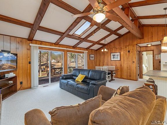 4th image of 115 Quail Hollow Dr