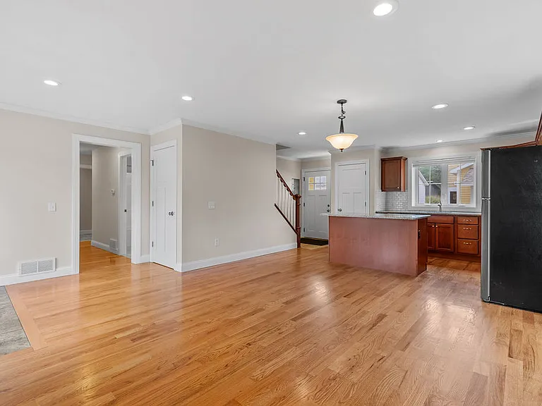 4331 Jordan Rd — Photo 8