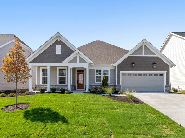 1070 Christopher Ct, Greenwood, IN 46143