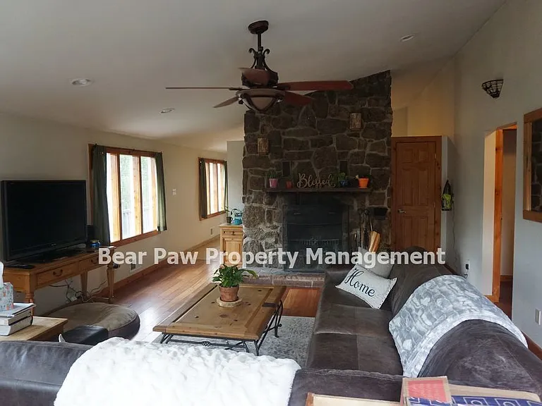32174 Upper Bear Creek Rd — Photo 6