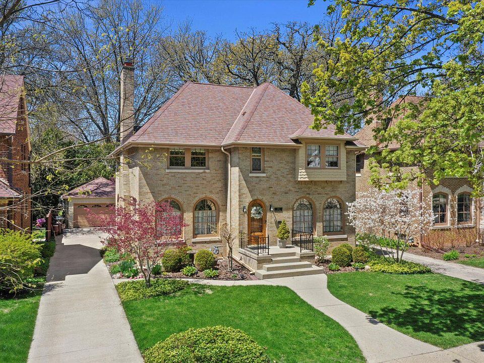 1st image of 4765 North Woodburn STREET