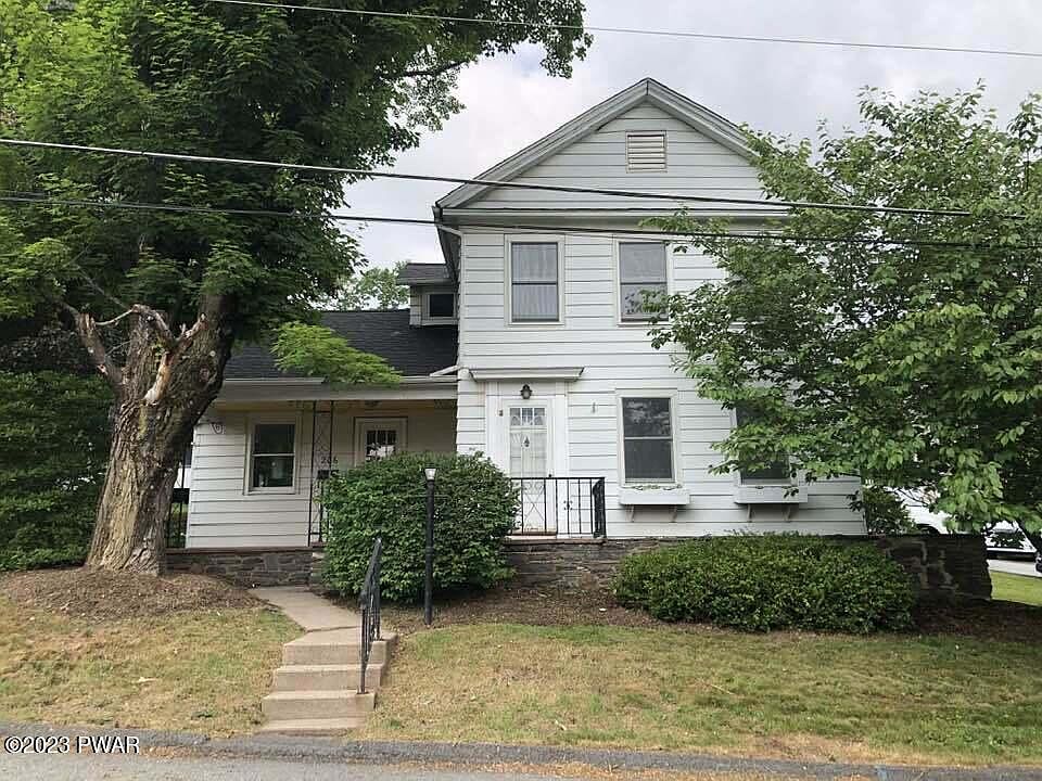 206 Green St, Honesdale, PA 18431 | Zillow