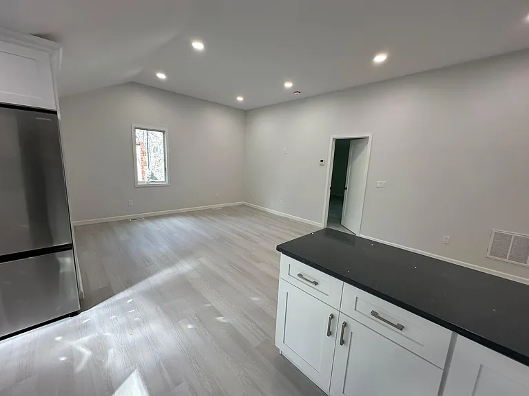 119 W Rogues Path — Photo 13