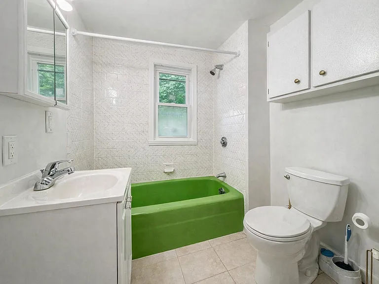 35 Parker St #1 — Photo 6