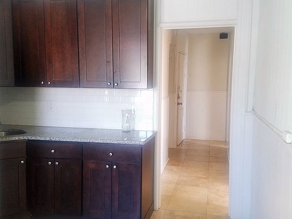 2nd image of 91A Magnolia Ave #3