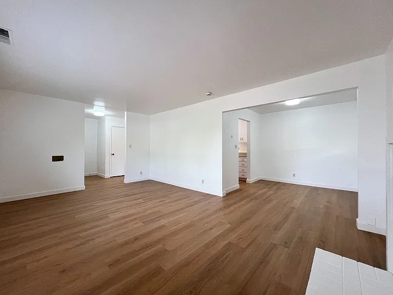 849 Laguna St — Photo 6