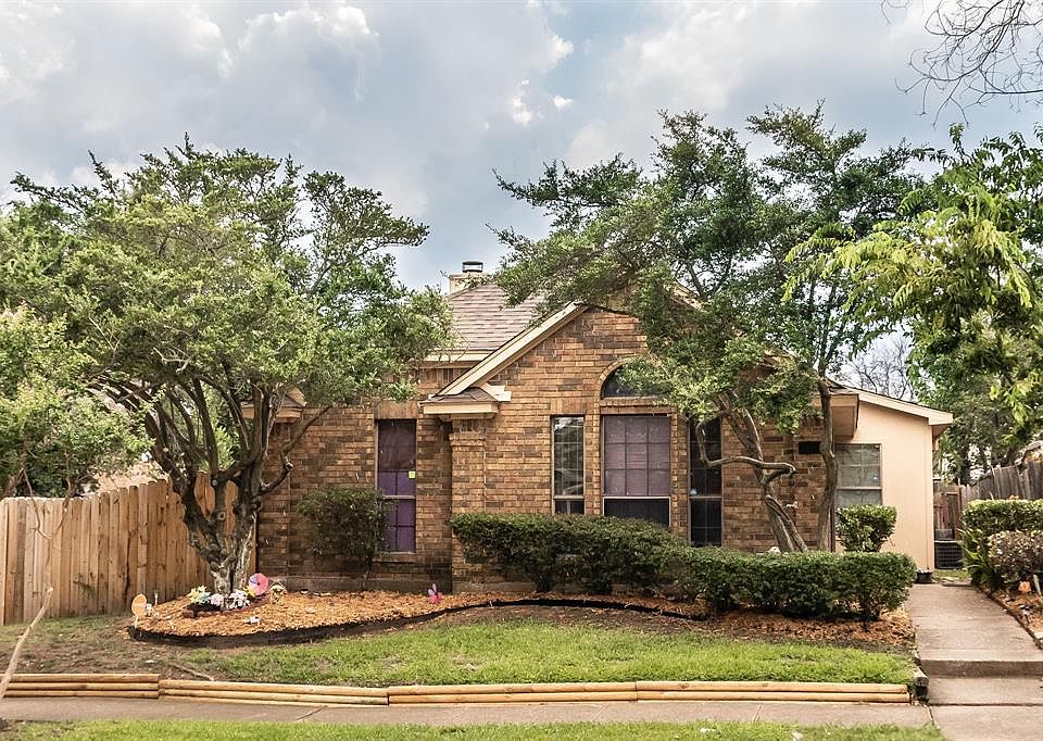 1st image of 1601 Liberty Ln