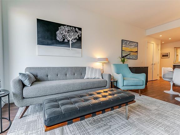 4th image of 369 Tyee Rd #1104