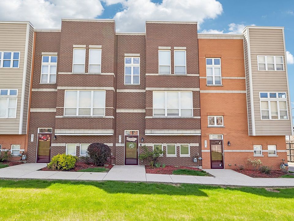 1st image of 5241 W Galewood Ave