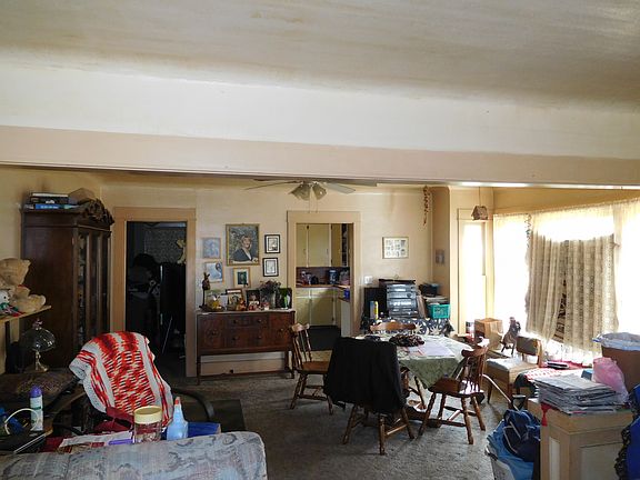 5th image of 507 S Naches Ave
