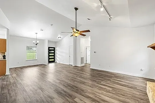 1301 S Quinlan Park Rd — Photo 13