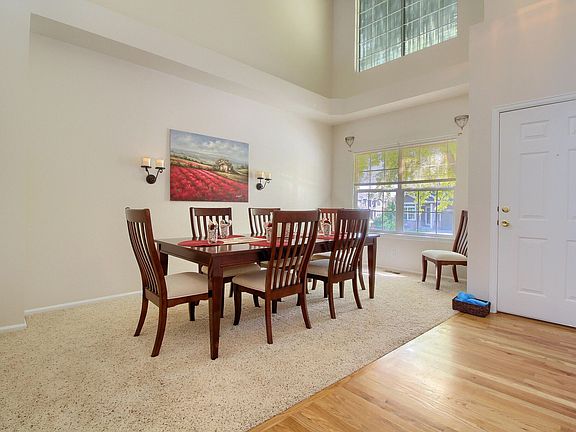 Awesome formal room!