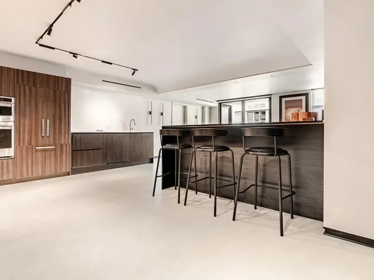 6820 Indian Creek Dr #6C — Photo 3