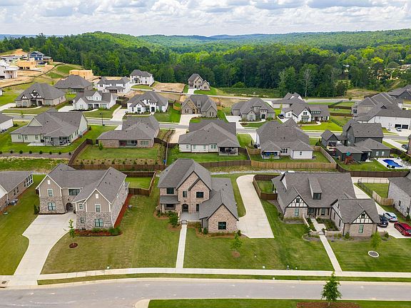 4th image of 3024 Blackridge South Blvd