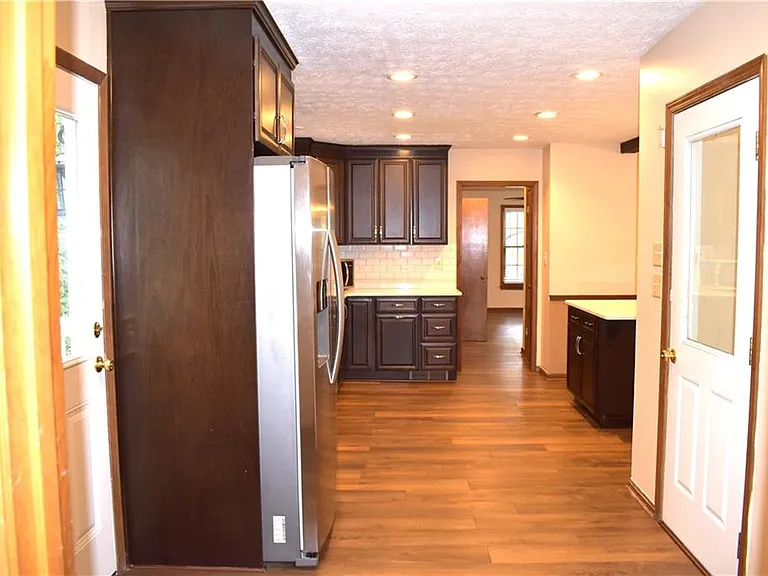 2264 Post Oak Dr — Photo 10