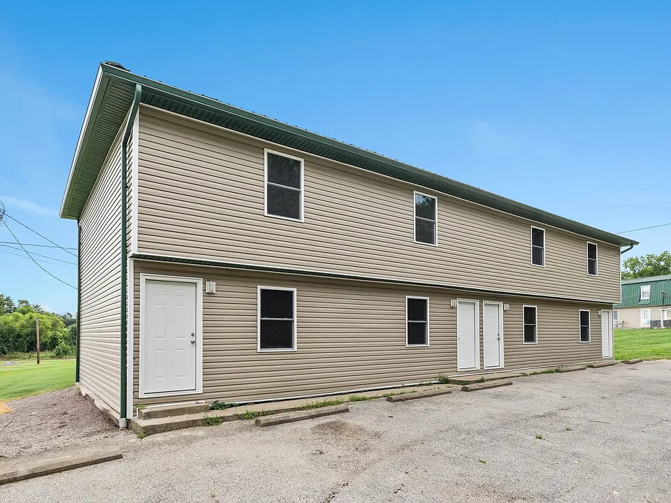 700 Jones Ln #8