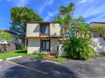 10045 NW 6th Ter #10045, Miami, FL, 33172