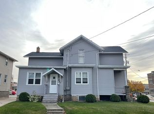 304 Dawes St #304, Oshkosh, WI 54901